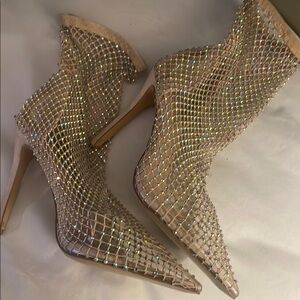Glamorous Gold High Heeled Stiletto Shoes